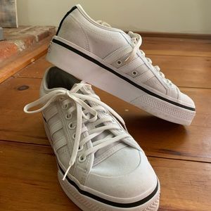 Adidas nizza grey and white platform